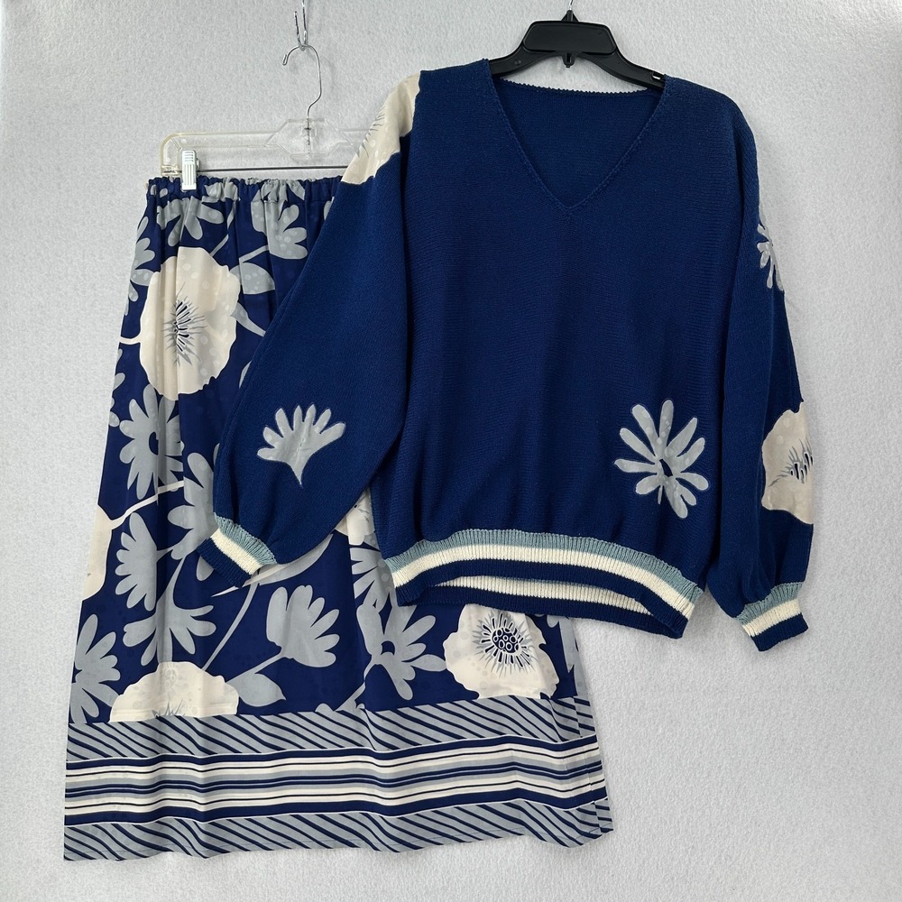 VTG Sweater &‎ 100% Silk Skirt Set Artistic Floral Modest Abstract Blue SZ 12